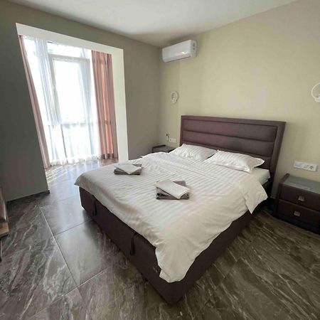 דנייפרופטרובסק Apartment New Building In Center מראה חיצוני תמונה