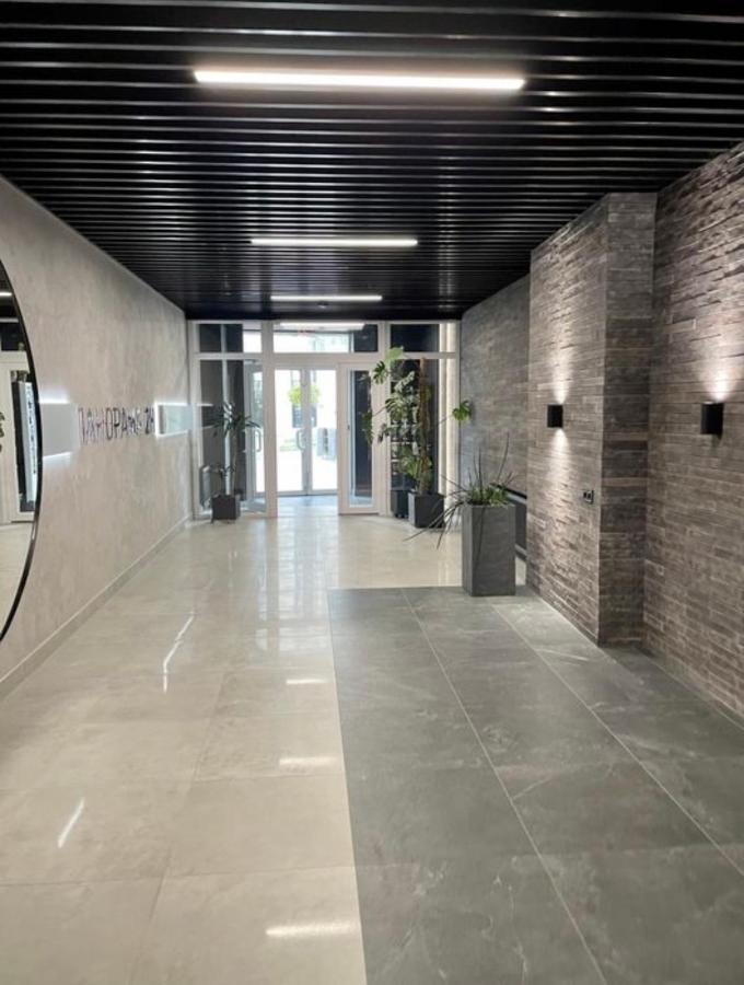 דנייפרופטרובסק Apartment New Building In Center מראה חיצוני תמונה