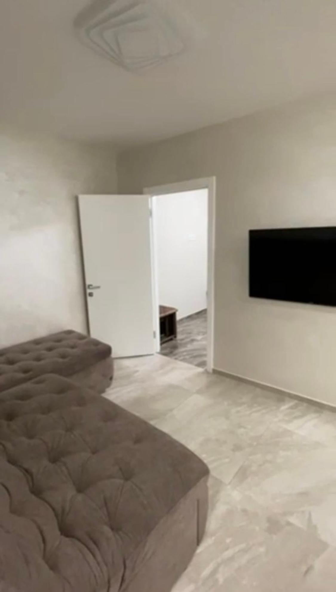 דנייפרופטרובסק Apartment New Building In Center מראה חיצוני תמונה