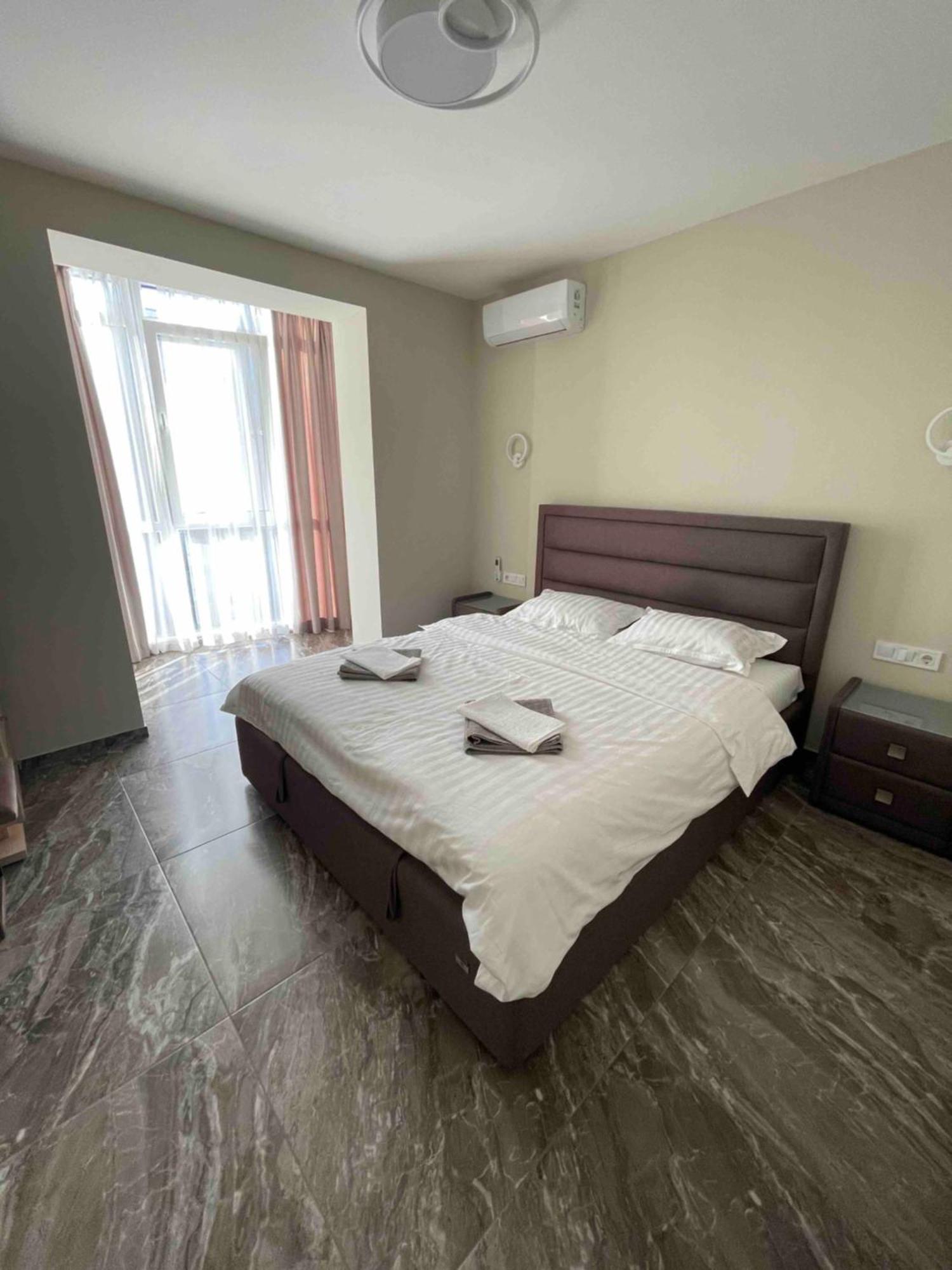 דנייפרופטרובסק Apartment New Building In Center מראה חיצוני תמונה